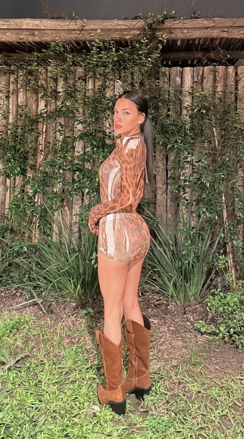 Latina slender sexy ready to play with herself #stFO2RPz