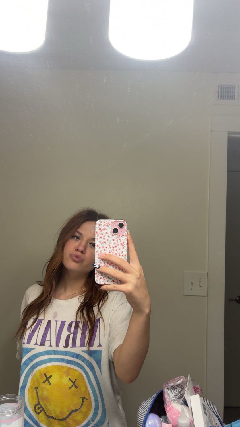 Barely legal with a fat ass (im 18) #Rjbnq1YW